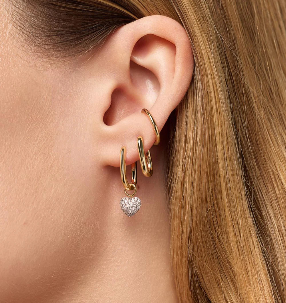 AMORA   DROP   EARRING