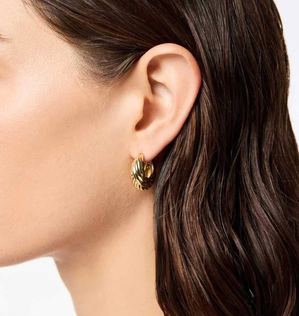 TWISTED   HOOP   EARRING